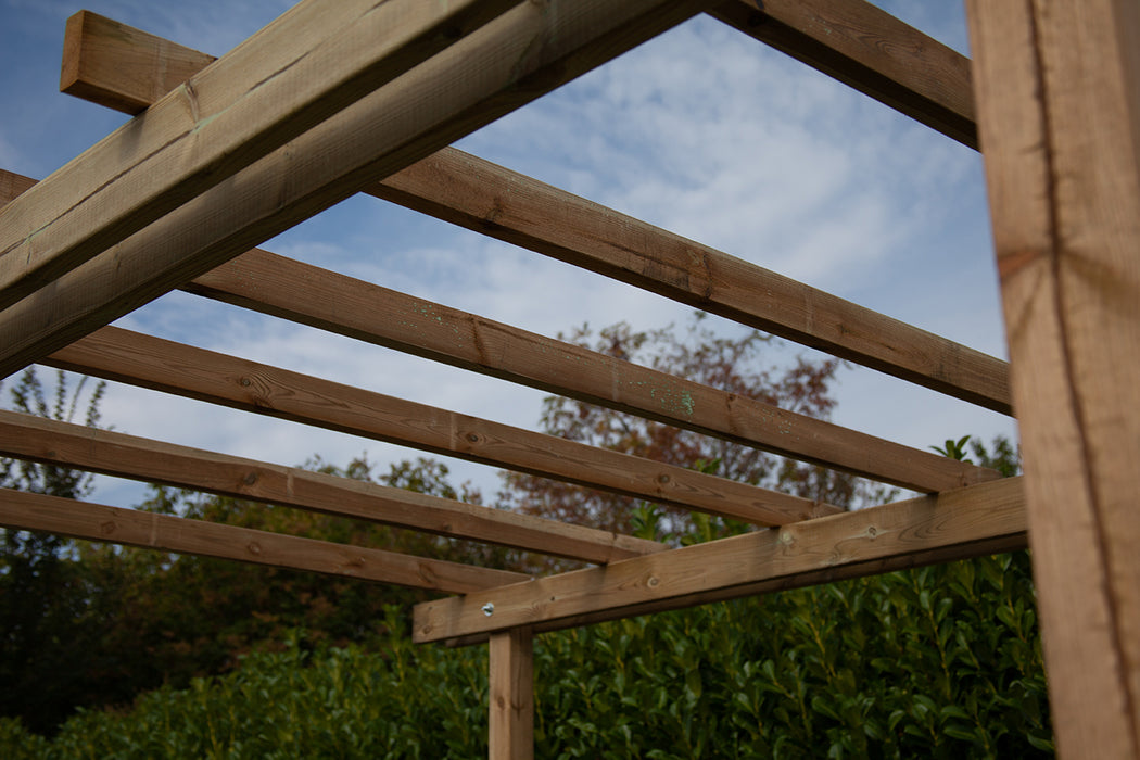 SELF-SUPPORTING PERGOLA 240x300