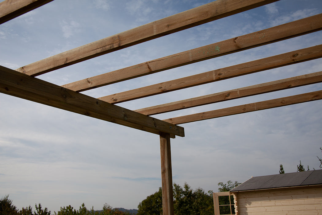 SELF-SUPPORTING PERGOLA 240x240