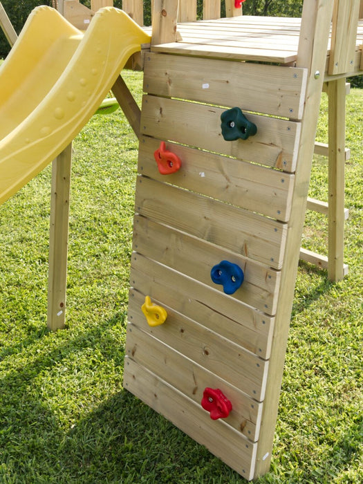 KICCA HOUSE WITH DOUBLE SWING